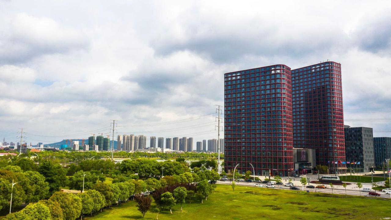 Jinling Funhome Hotel Nanjing Jiulong Lake - Nanjing South Railway Station Экстерьер фото